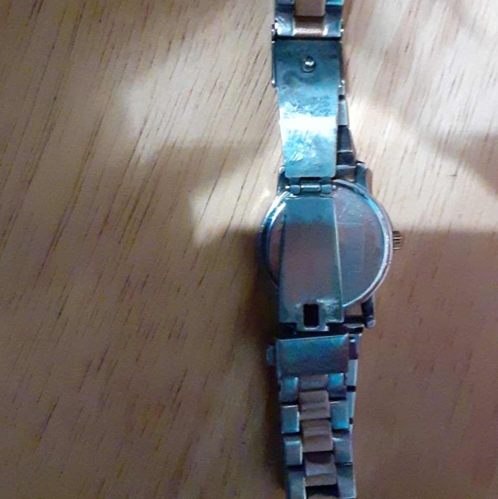 Watch - Picture 2 of 2